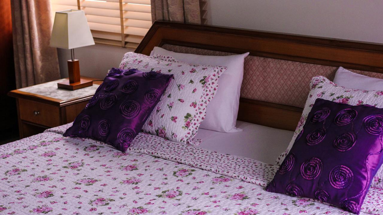 Lavender Lodge Hotel Аккра Экстерьер фото