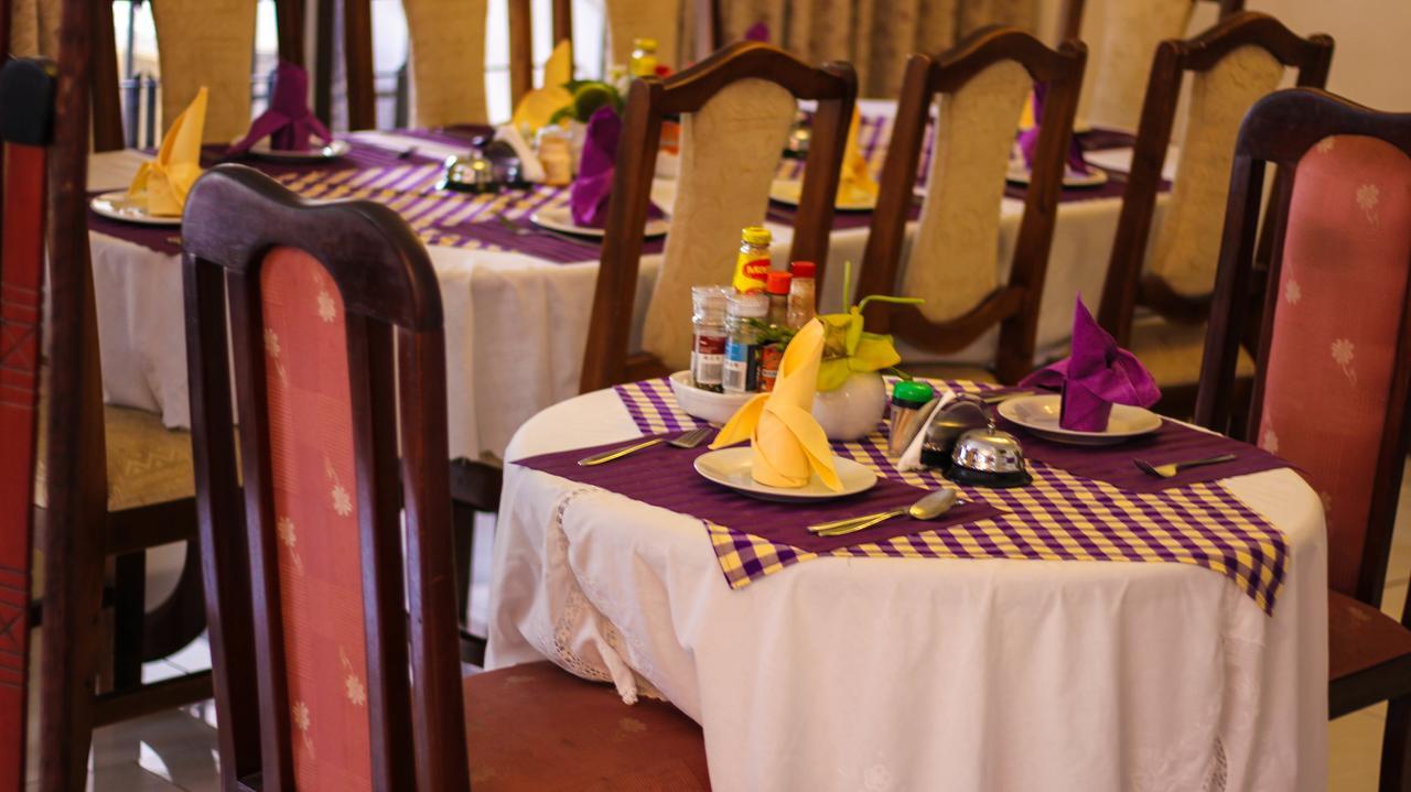 Lavender Lodge Hotel Аккра Экстерьер фото